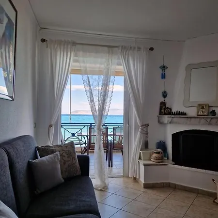 Korinthian Sea View Apartment